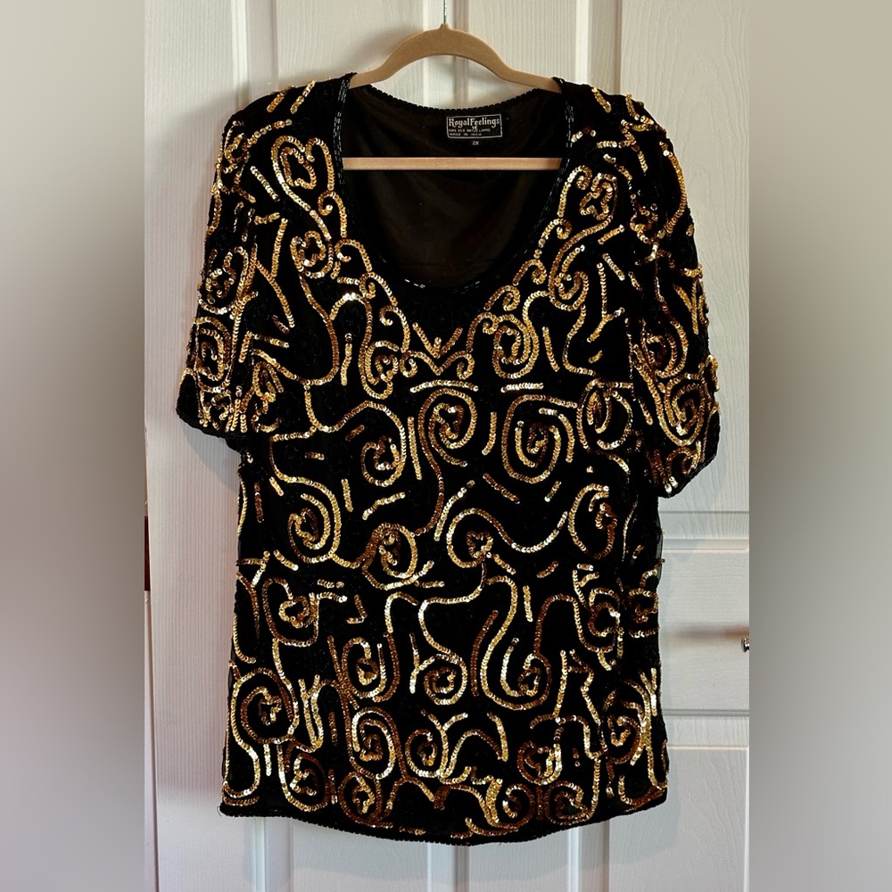 Royal Feelings Pure Silk Size 2X Sequined and bead Top. Rayon Lining.